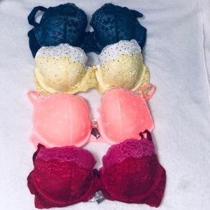Victoria’s Secret bra set